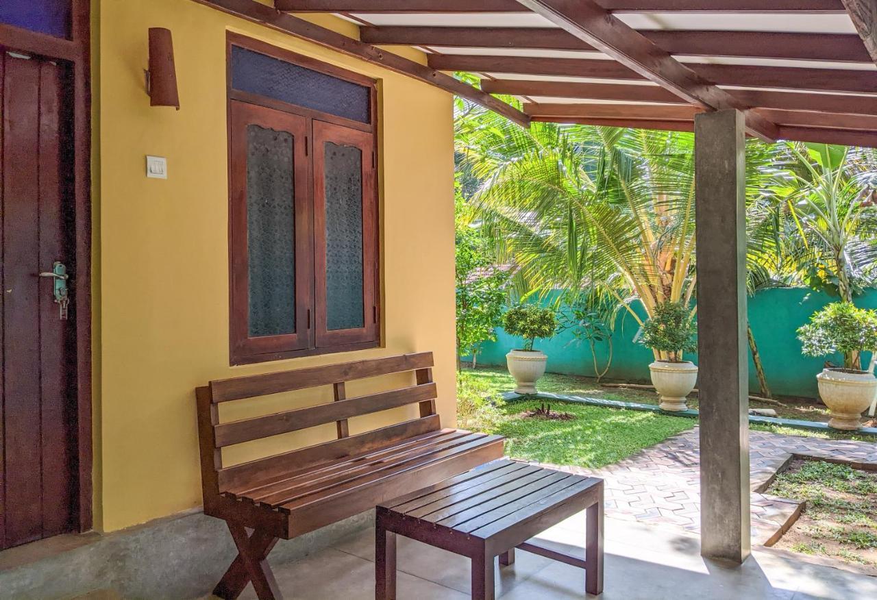 Bed and Breakfast Yala Golden Wild Tissamaharama Exterior foto