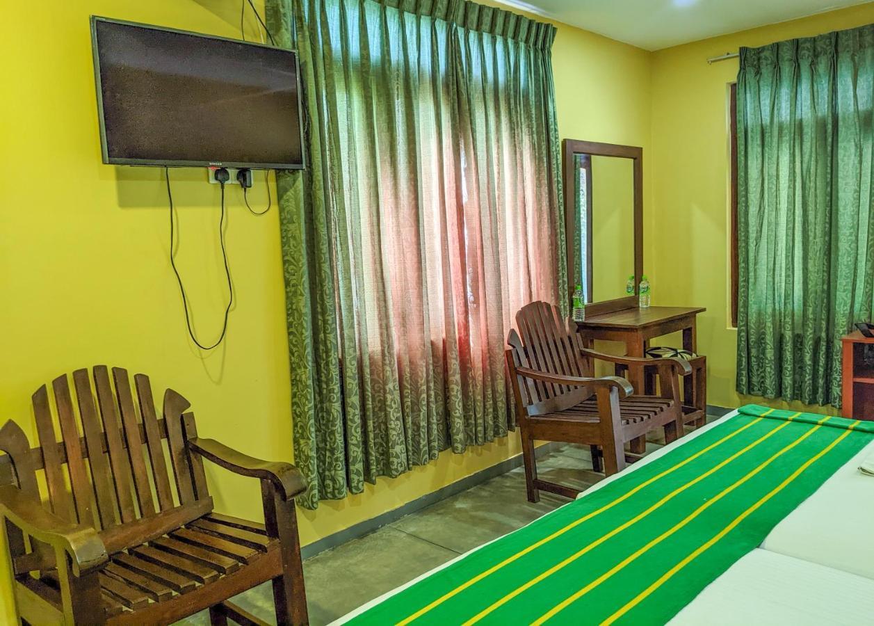 Bed and Breakfast Yala Golden Wild Tissamaharama Exterior foto