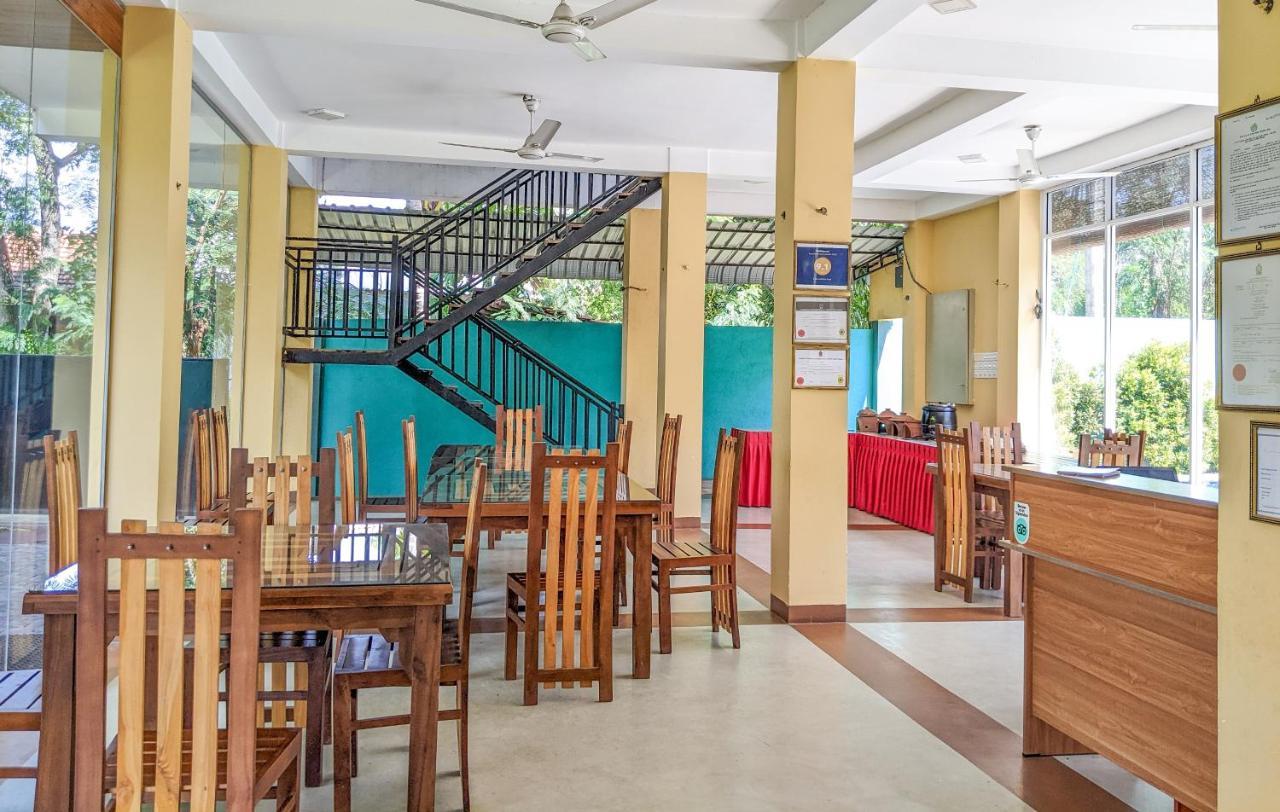 Bed and Breakfast Yala Golden Wild Tissamaharama Exterior foto