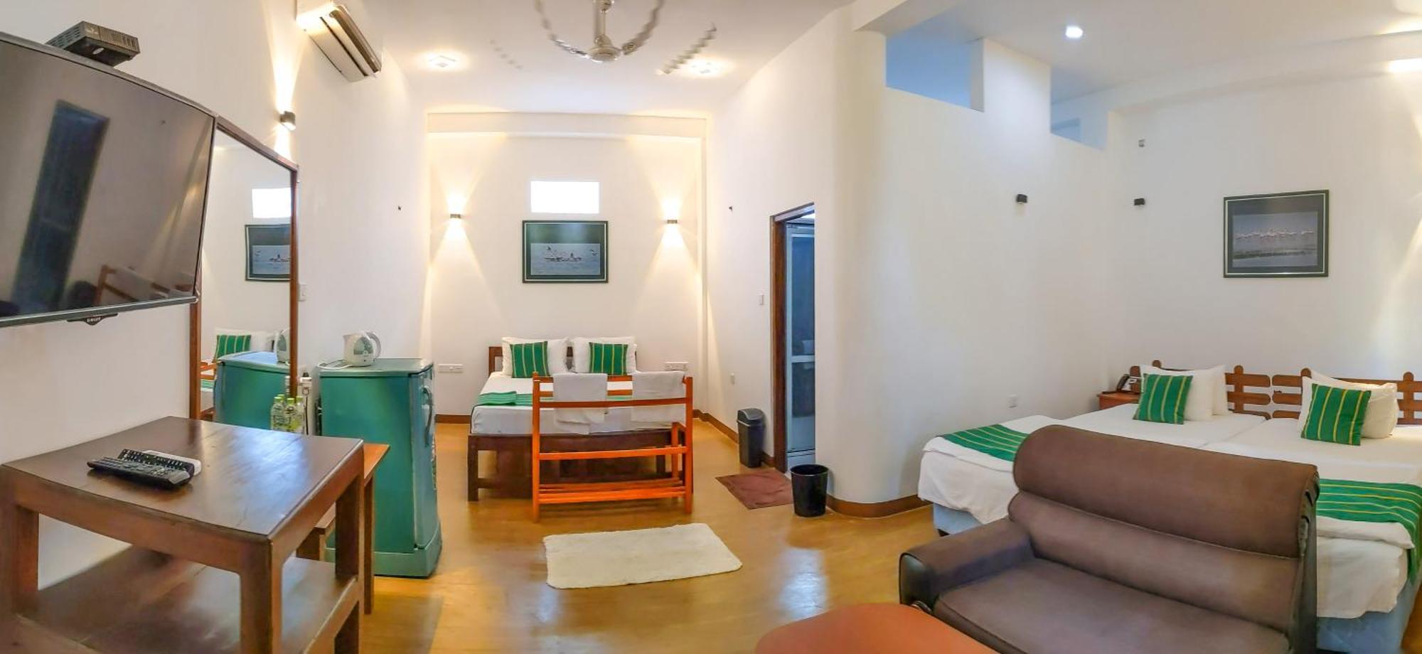 Bed and Breakfast Yala Golden Wild Tissamaharama Exterior foto