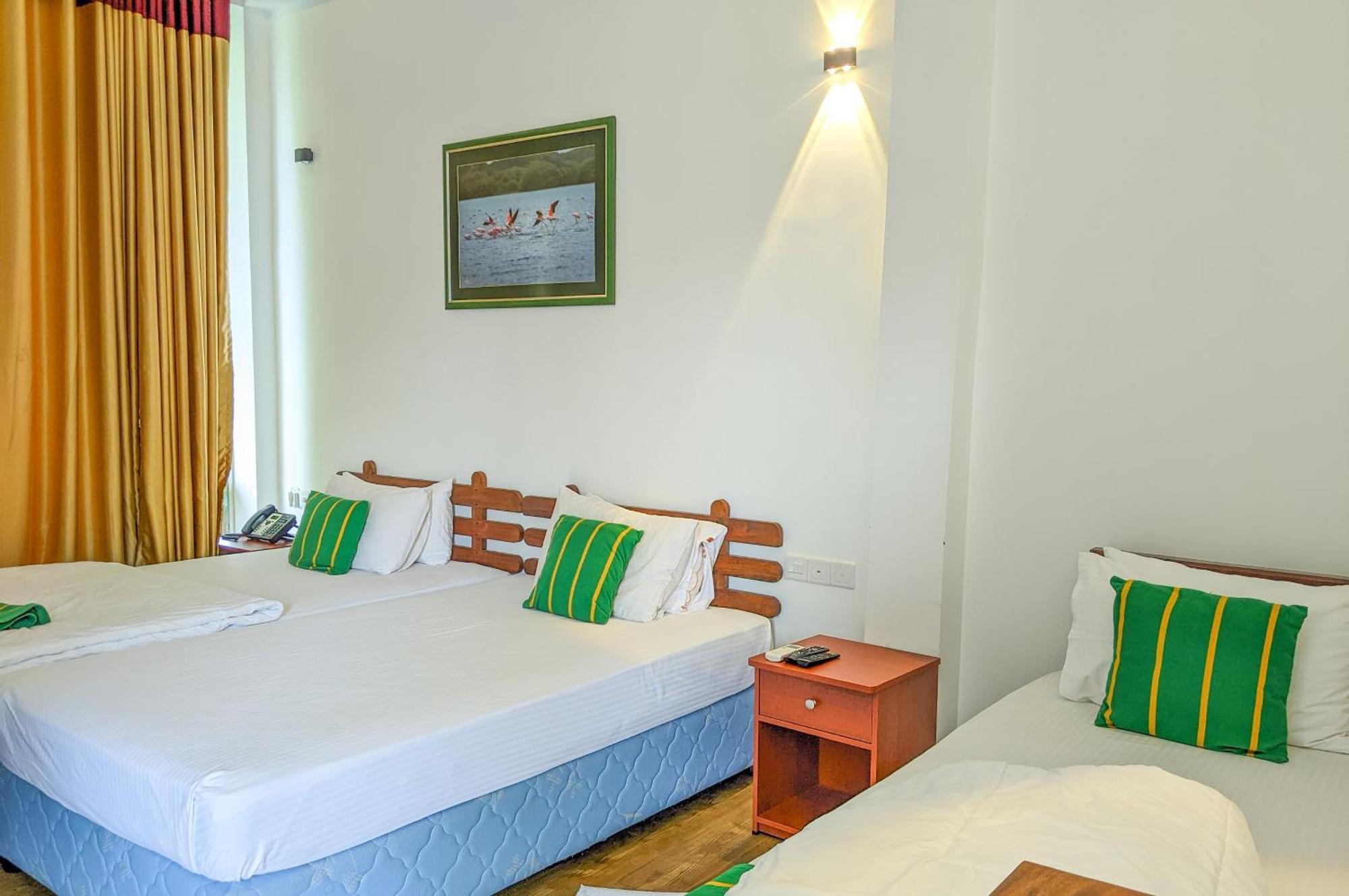 Bed and Breakfast Yala Golden Wild Tissamaharama Exterior foto
