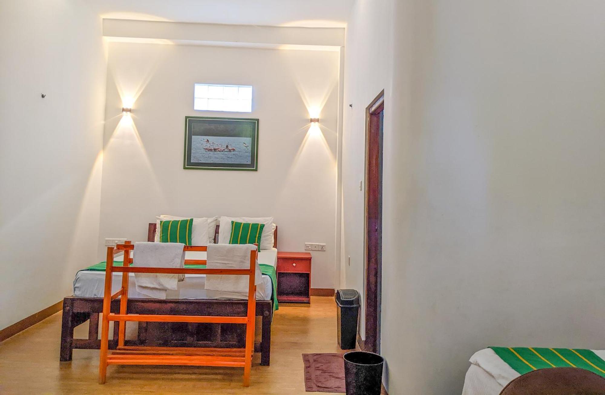 Bed and Breakfast Yala Golden Wild Tissamaharama Exterior foto